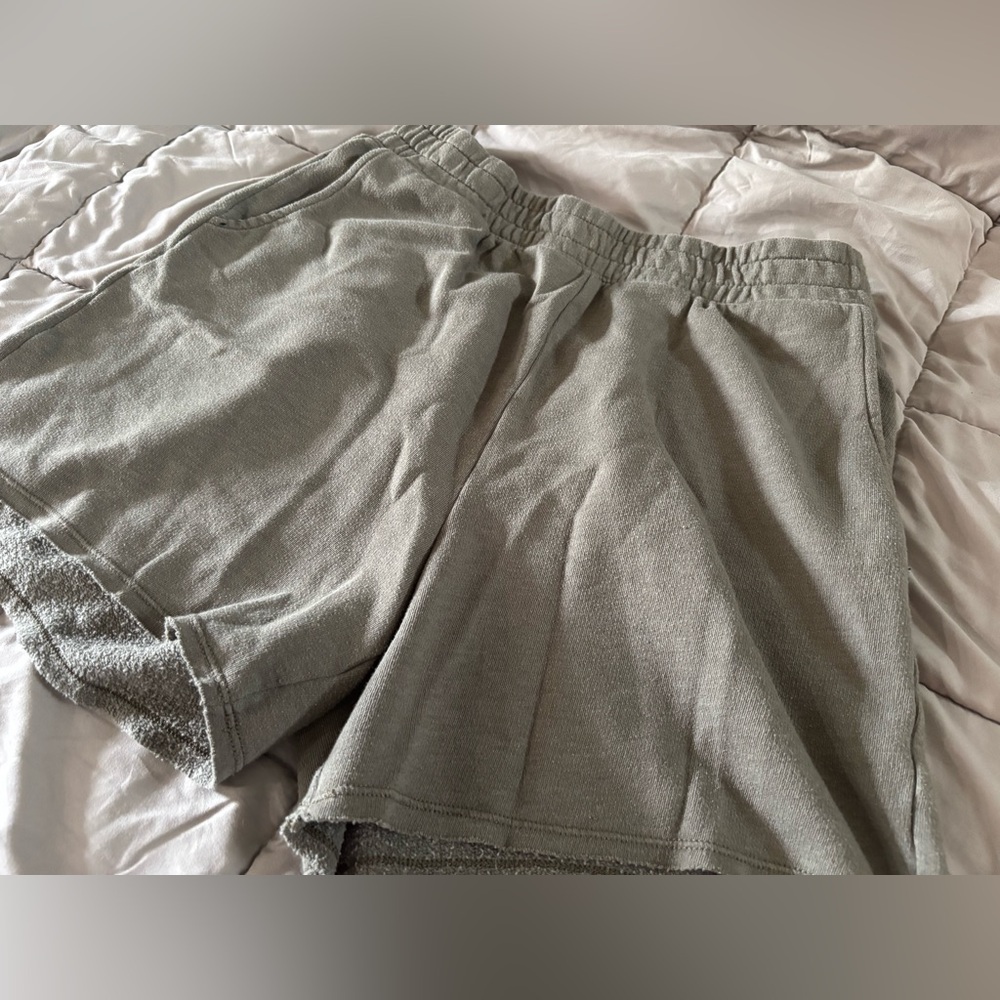 American Eagle Women’s Skater Lounge Sweat Shorts